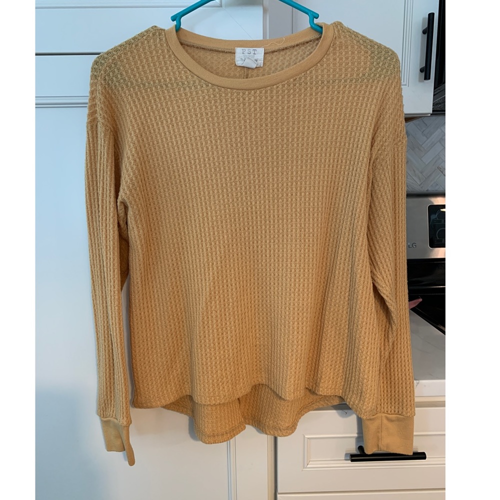 Thermal flowy top